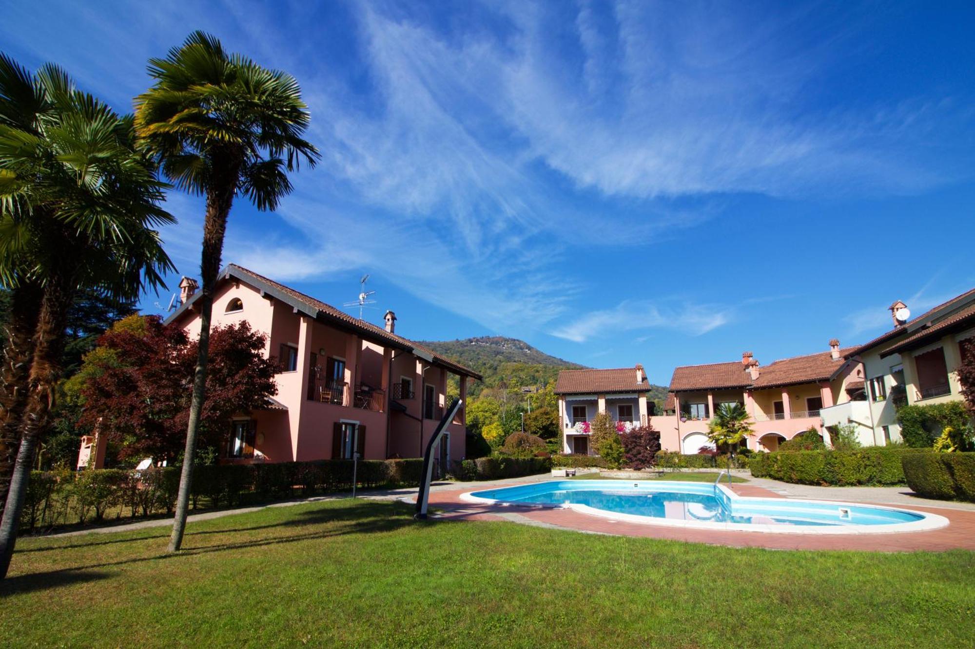 Sunflower Relax Pool And Terrace - Happy Rentals Леза Экстерьер фото